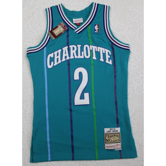 Mitchell & Ness Men's NBA Reload Swingman Jersey Hornets 1992 Larry Johnson Jerseys